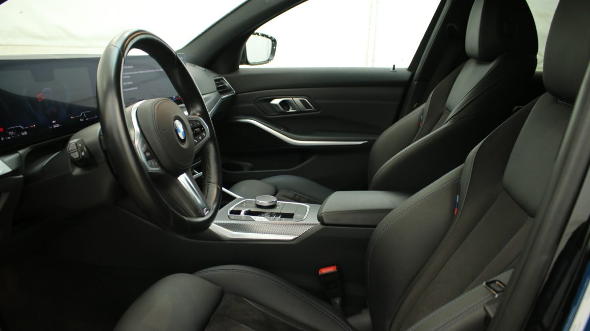 BMW 318d mHEV M Sport aut WD3554R w zakupie za gotówkę