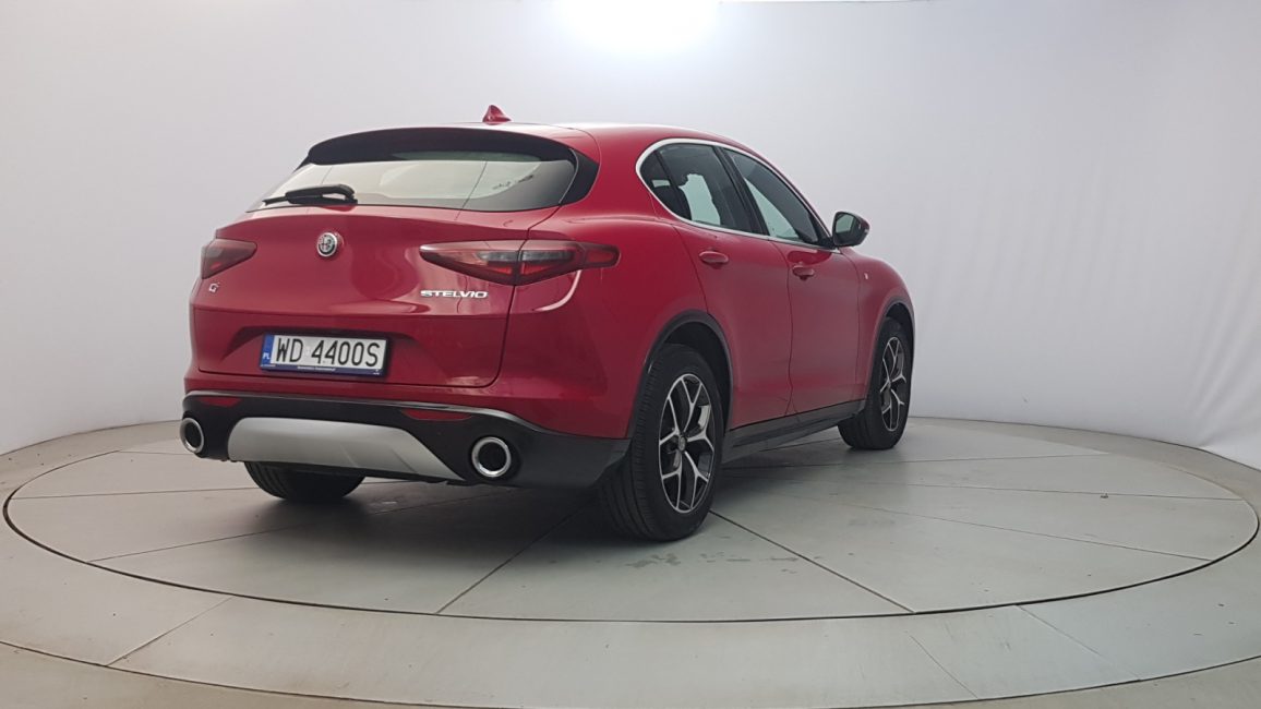 Alfa Romeo Stelvio 2.0 Turbo TI Q4 aut WD4400S w abonamencie