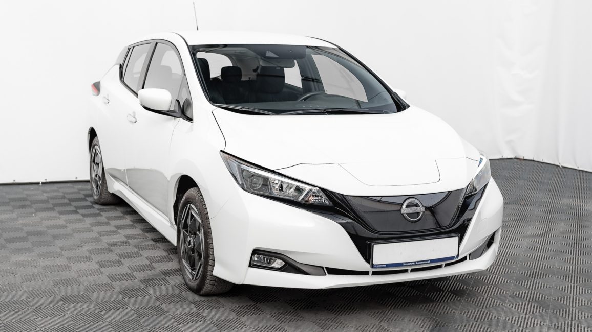 Nissan Leaf 40kWh Acenta WD2047R w abonamencie