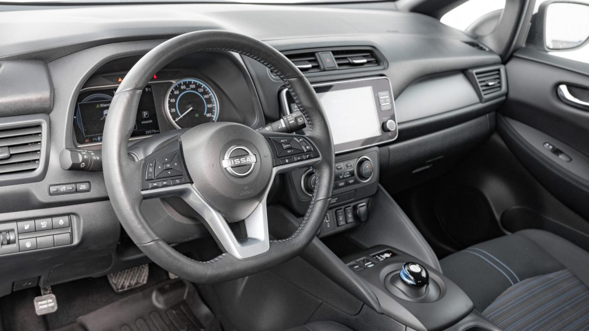 Nissan Leaf 40kWh Acenta WD2047R w abonamencie