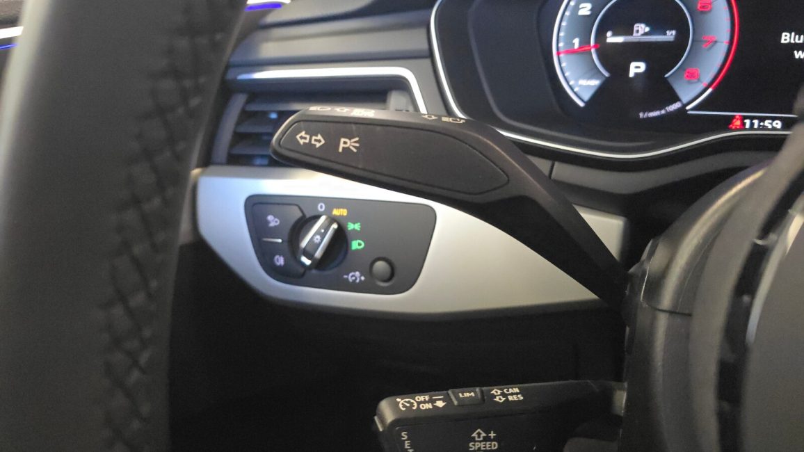 Audi A4 35 TFSI mHEV S tronic SK030XJ w leasingu dla firm