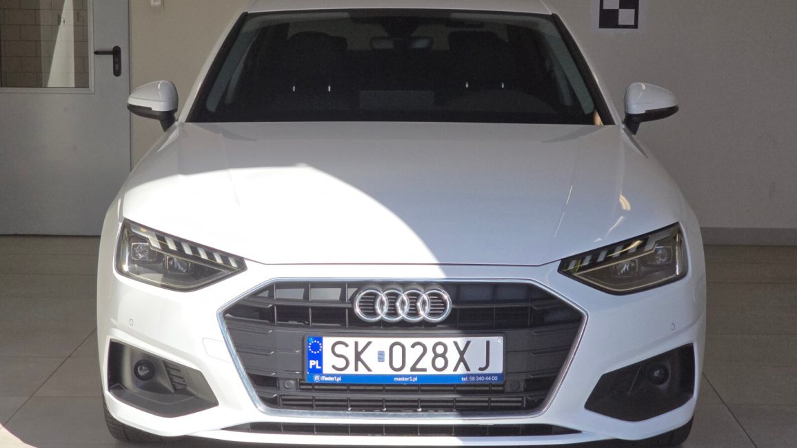 Audi A4 35 TFSI mHEV S tronic SK028XJ w abonamencie