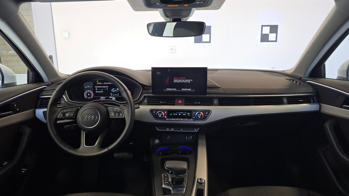Audi A4 35 TFSI mHEV S tronic SK028XJ w abonamencie