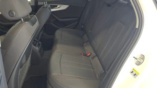 Audi A4 35 TFSI mHEV S tronic SK028XJ w abonamencie