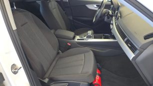 Audi A4 35 TFSI mHEV S tronic SK028XJ w abonamencie