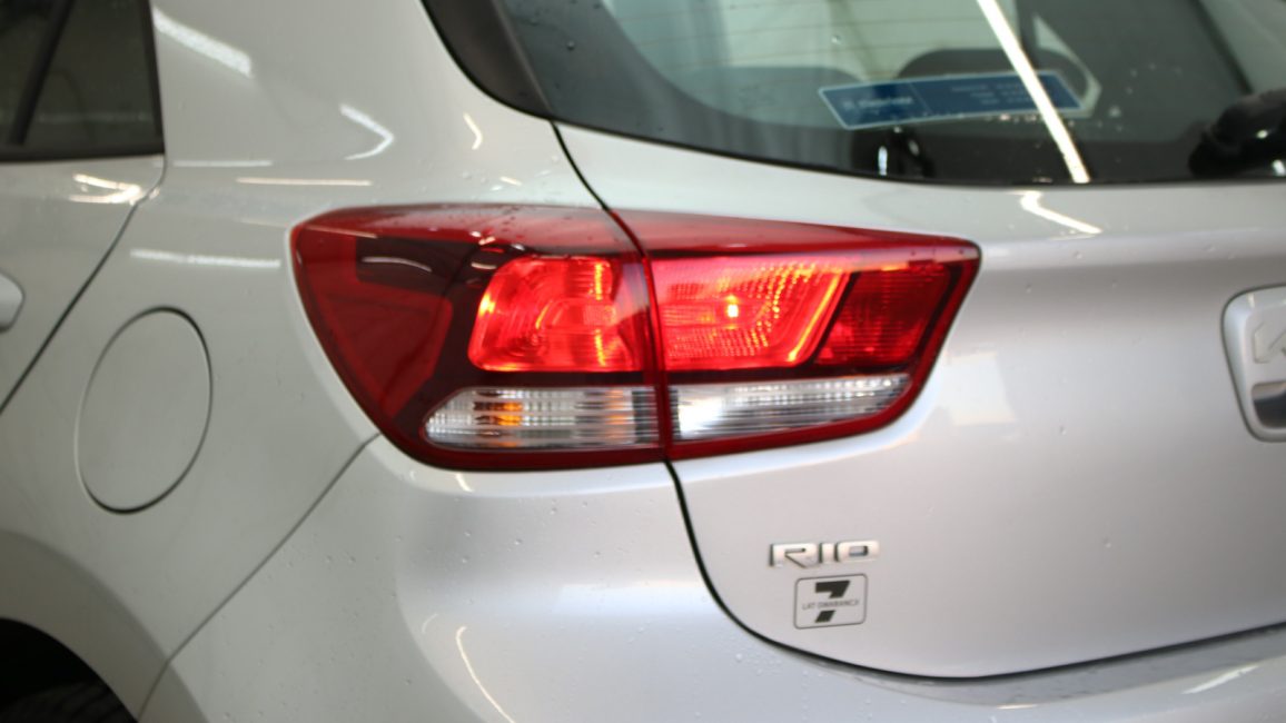 Kia Rio 1.2 M WD2951R w leasingu dla firm