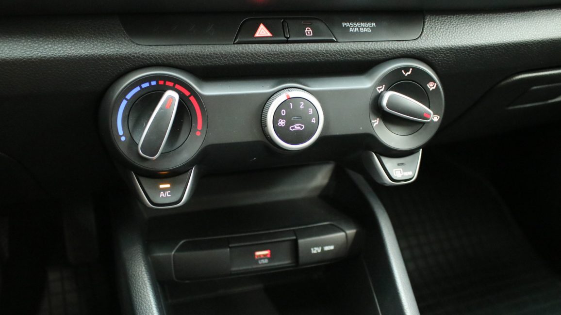 Kia Rio 1.2 M WD2991R w abonamencie
