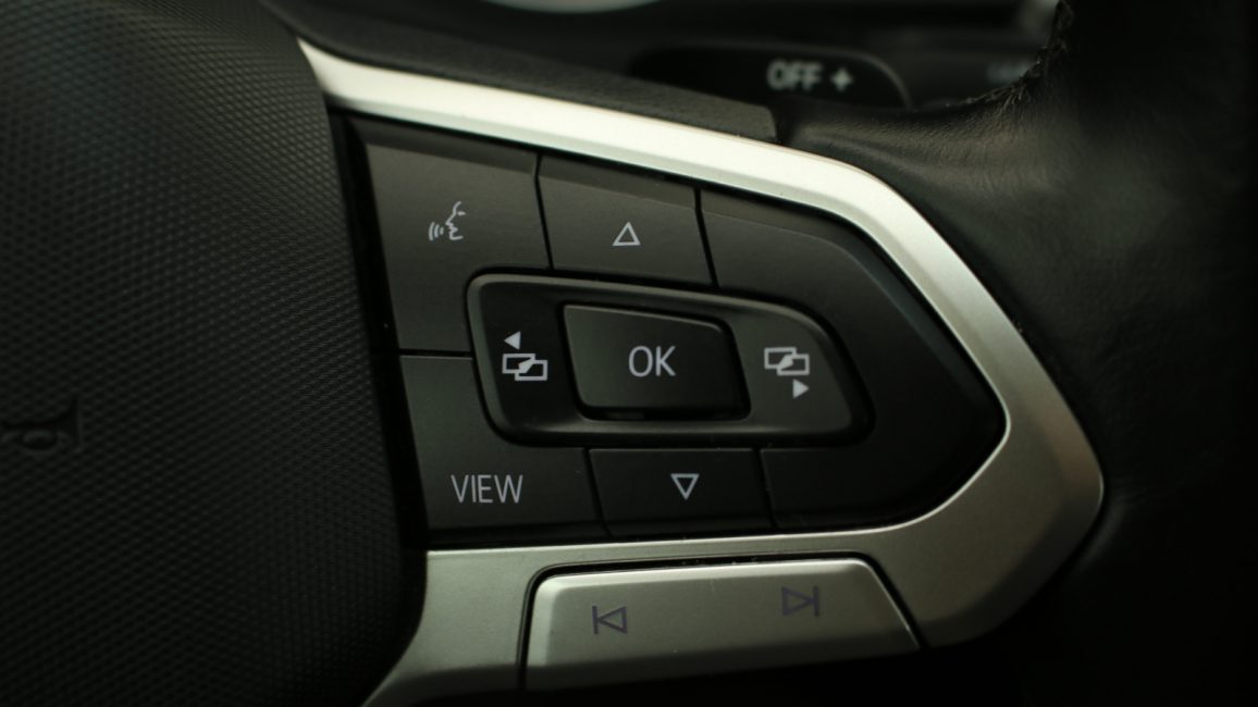 Volkswagen Passat 1.5 TSI EVO Essence DSG WD3195S w abonamencie
