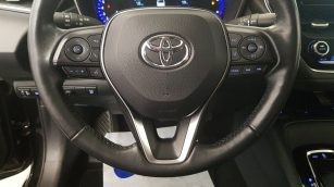 Toyota Corolla 1.6 Executive MS WD2863P w leasingu dla firm