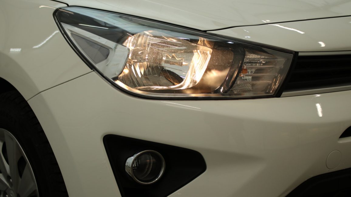 Kia Rio 1.2 M GD2L703 w abonamencie