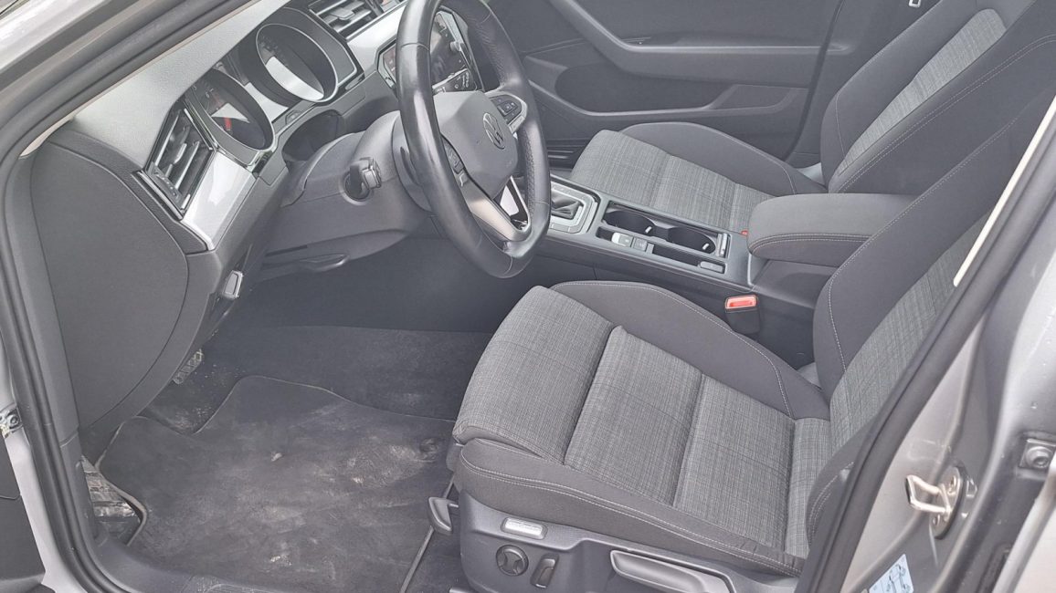 Volkswagen Passat 2.0 TSI Business DSG PO1UN86 w leasingu dla firm