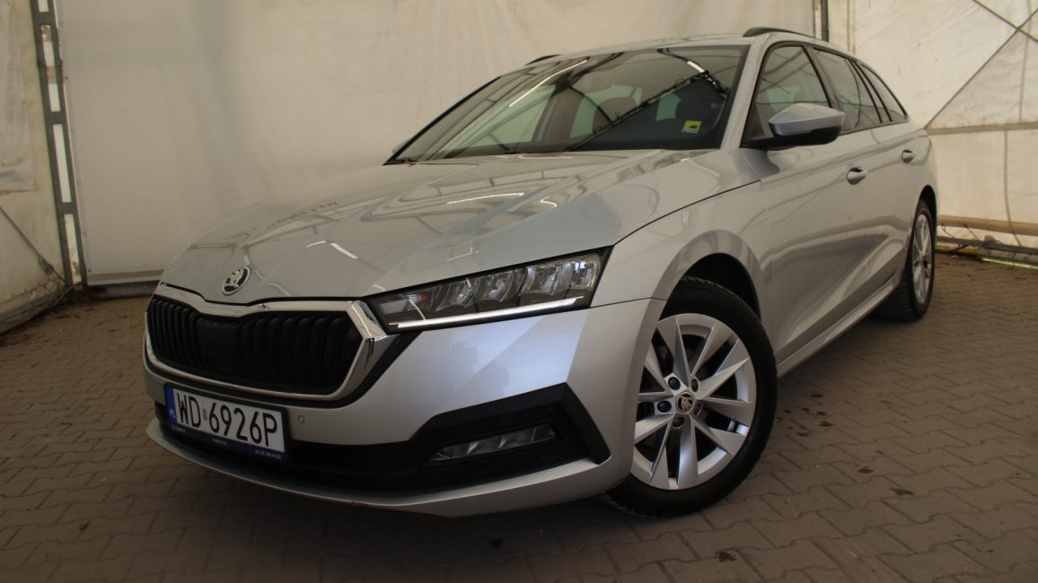 Skoda Octavia 1.5 TSI ACT Ambition WD6926P w abonamencie