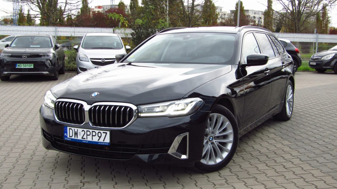 BMW 520d xDrive mHEV Luxury Line sport-aut DW2PP97 w abonamencie
