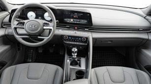 Hyundai Elantra 1.6 Executive GD2G579 w leasingu dla firm