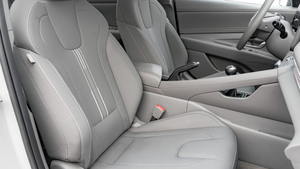 Hyundai Elantra 1.6 Executive GD2G579 w leasingu dla firm