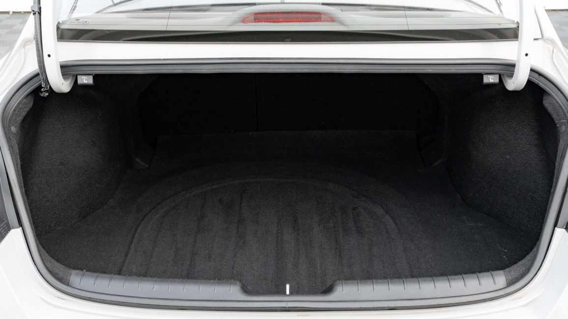 Hyundai Elantra 1.6 Executive GD2G579 w leasingu dla firm