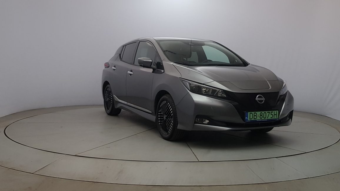 Nissan Leaf 40kWh N-Connecta DB8075H w abonamencie