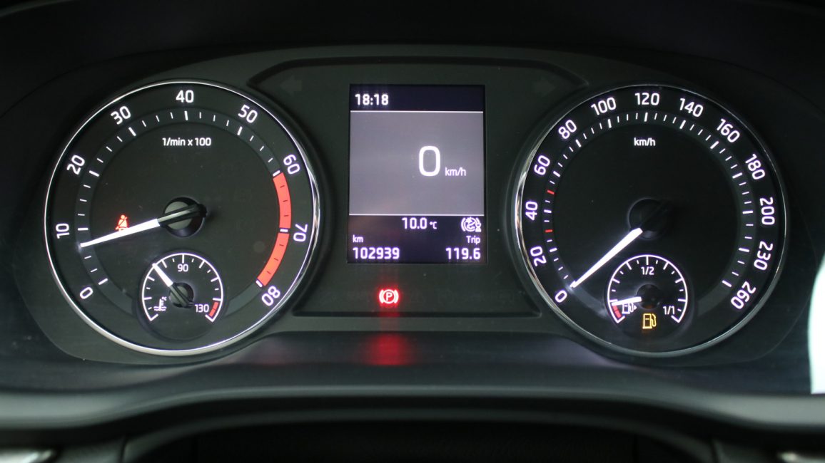 Skoda Octavia 1.5 TSI ACT Ambition WD6927P w leasingu dla firm
