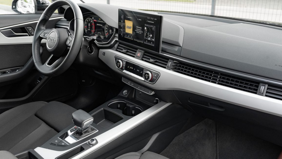 Audi A4 35 TFSI mHEV S tronic DW8VC70 w leasingu dla firm