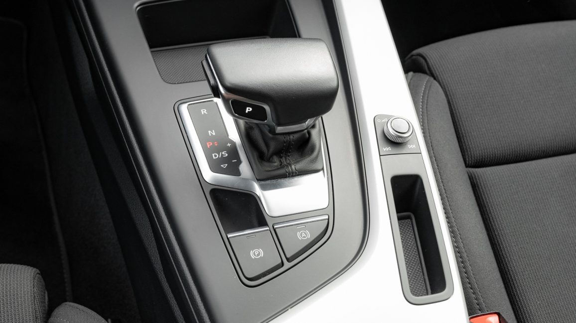Audi A4 35 TFSI mHEV S tronic DW8VC70 w leasingu dla firm