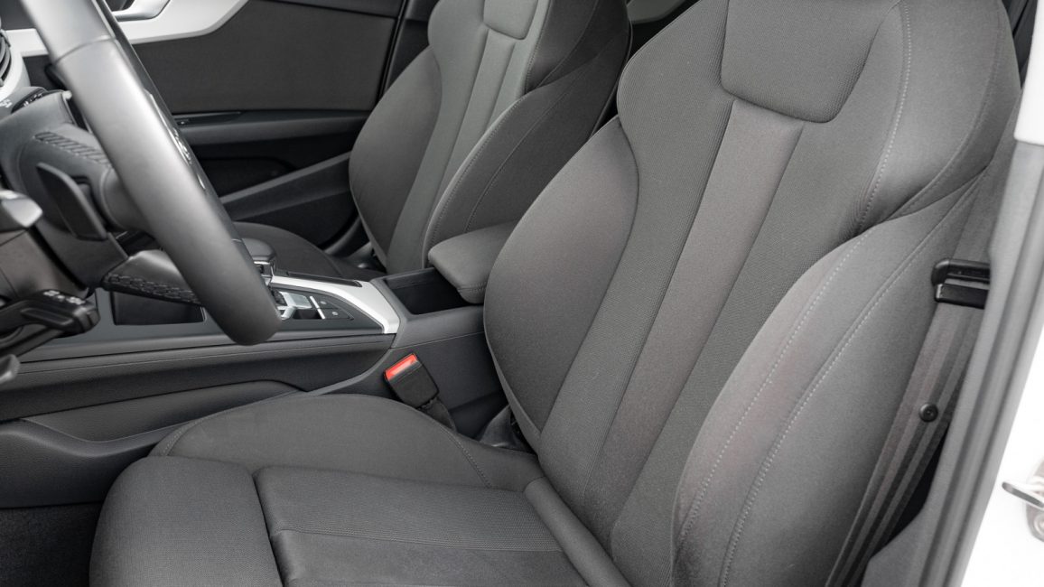 Audi A4 35 TFSI mHEV S tronic DW8VC71 w abonamencie dla firm