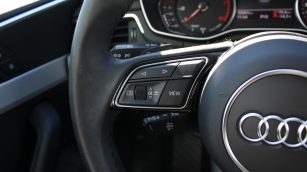 Audi A4 35 TFSI mHEV S tronic DW8VC72 w abonamencie dla firm