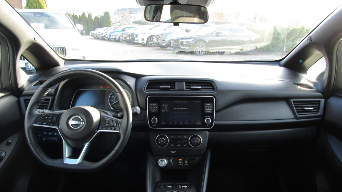 Nissan Leaf 40kWh Acenta DW7WT36 w abonamencie dla firm