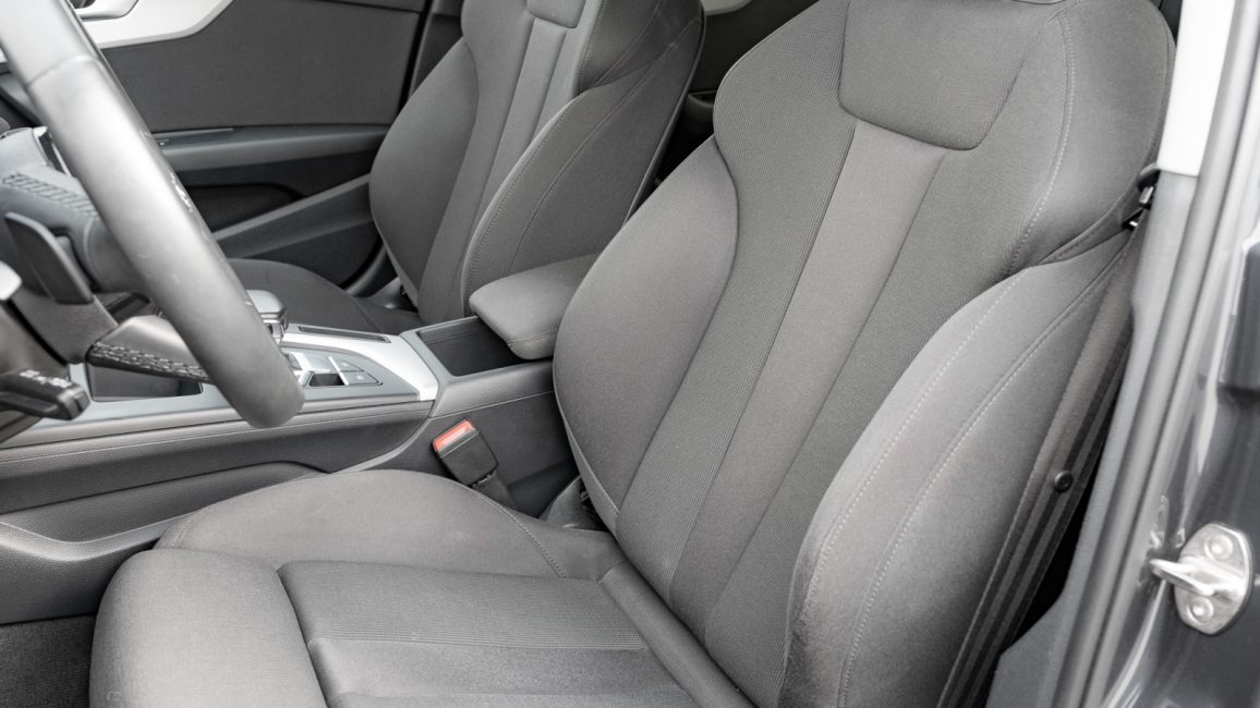 Audi A4 35 TFSI mHEV Advanced S tronic DW8VC29 w abonamencie