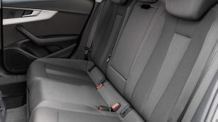 Audi A4 35 TFSI mHEV Advanced S tronic DW8VC29 w abonamencie
