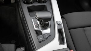 Audi A4 35 TFSI mHEV Advanced S tronic DW8VC29 w abonamencie