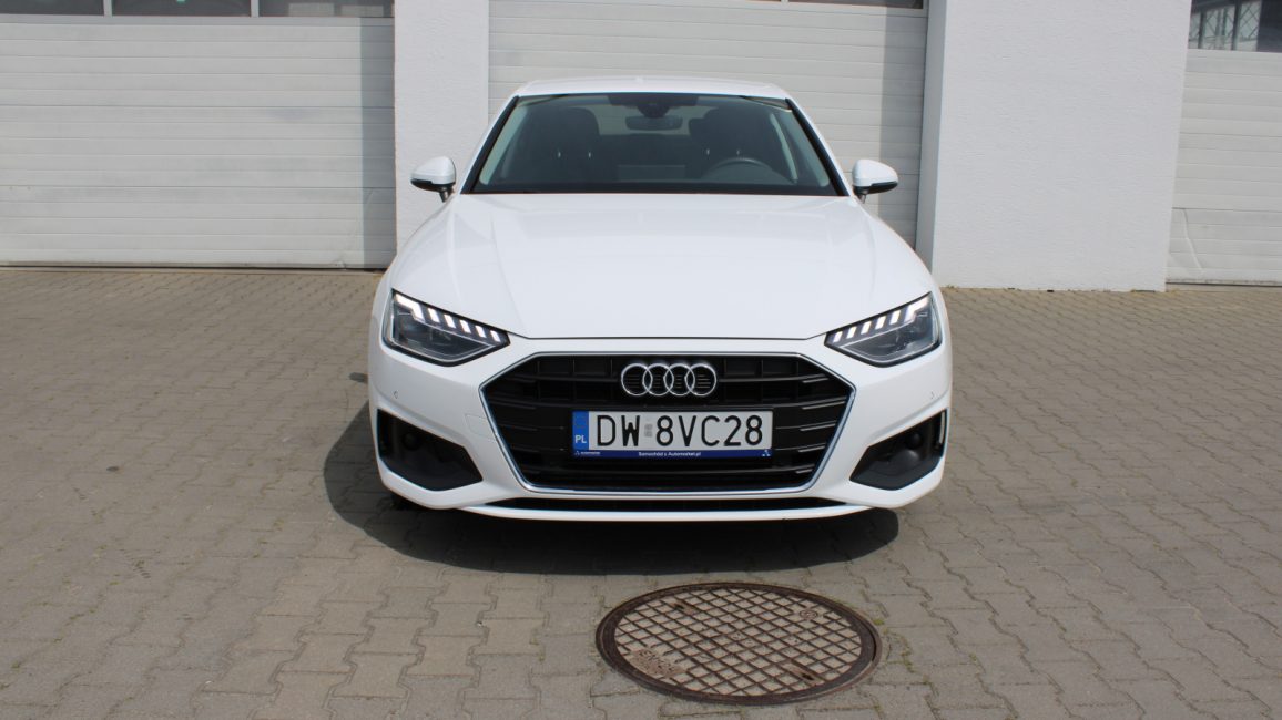 Audi A4 35 TFSI mHEV S tronic DW8VC28 w abonamencie