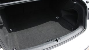 Audi A4 35 TFSI mHEV S tronic DW8VC28 w abonamencie