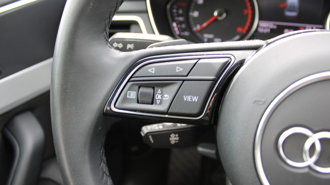 Audi A4 35 TFSI mHEV S tronic DW8VC28 w abonamencie