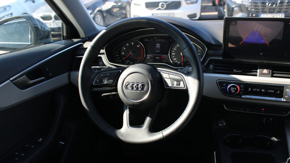 Audi A4 35 TFSI mHEV S tronic DW8VC69 w abonamencie