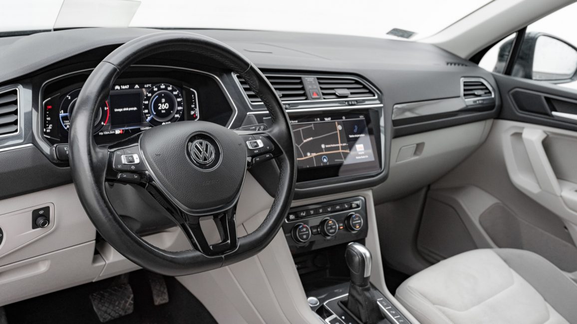 Volkswagen Tiguan Allspace 2.0 TDI 4Mot. SCR Highline DSG PO1TK68 w leasingu dla firm