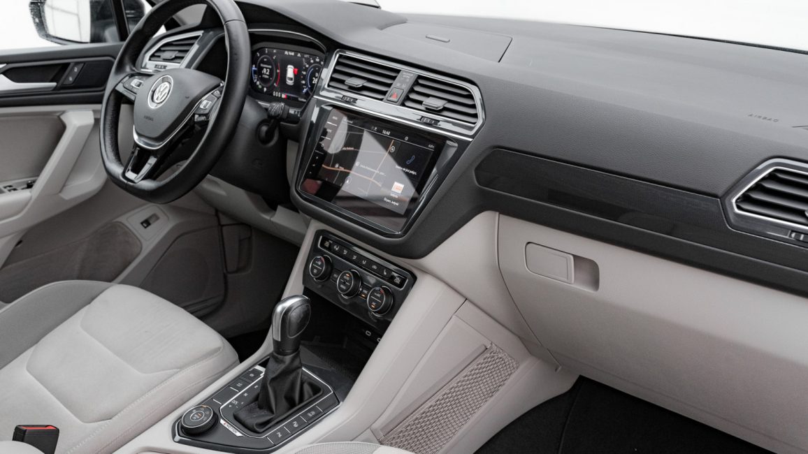 Volkswagen Tiguan Allspace 2.0 TDI 4Mot. SCR Highline DSG PO1TK68 w leasingu dla firm