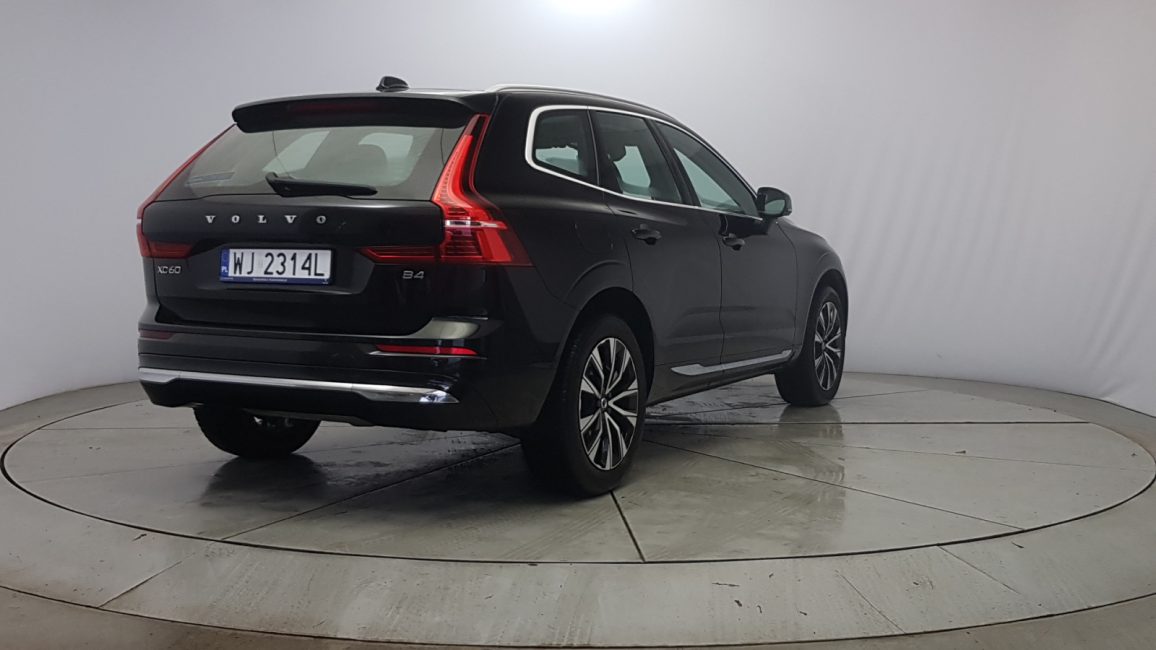 Volvo XC60 B4 B Plus Bright aut WJ2314L w leasingu dla firm