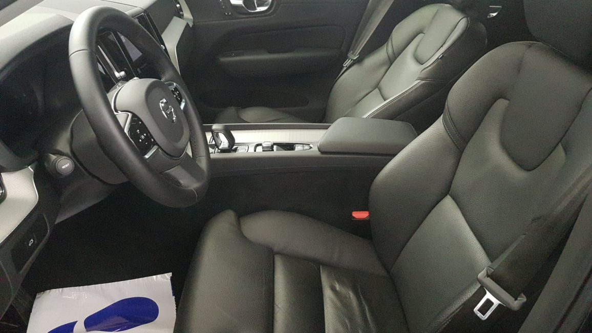 Volvo XC60 B4 B Plus Bright aut WJ2314L w leasingu dla firm