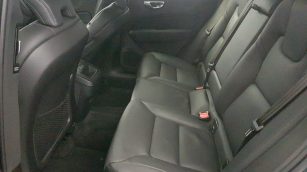 Volvo XC60 B4 B Plus Bright aut WJ2314L w leasingu dla firm