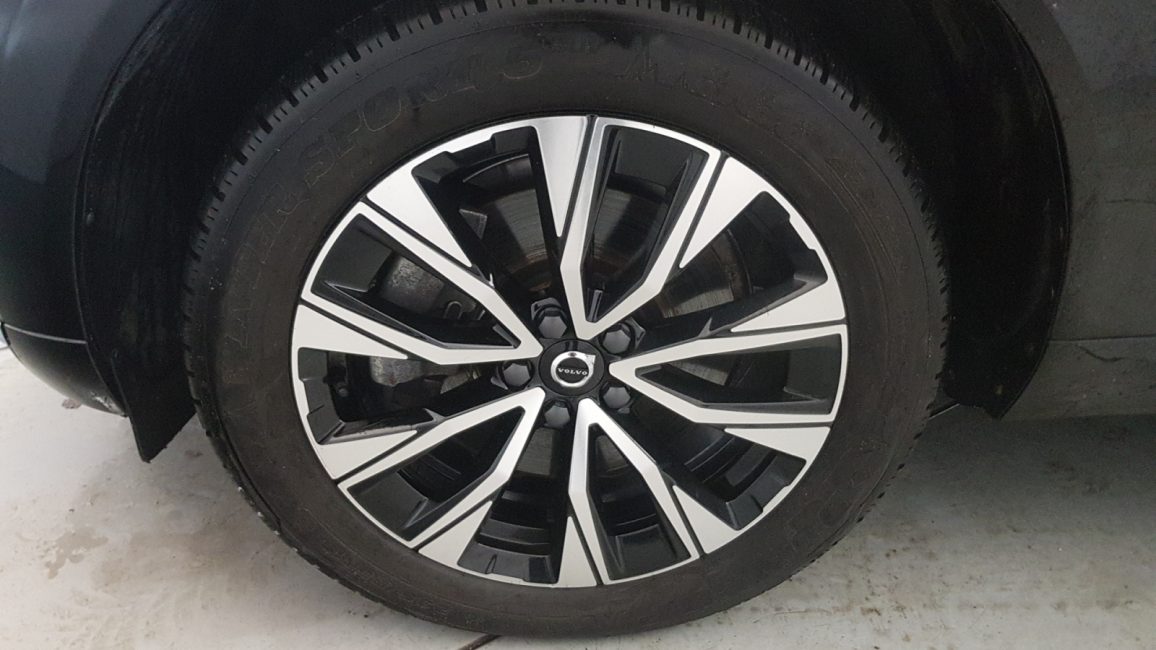 Volvo XC60 B4 B Plus Bright aut WJ2314L w leasingu dla firm