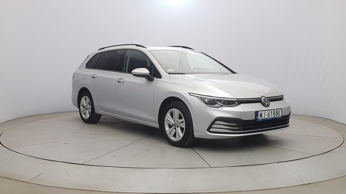 Volkswagen Golf VIII 2.0 TDI Life WJ6188K w zakupie za gotówkę