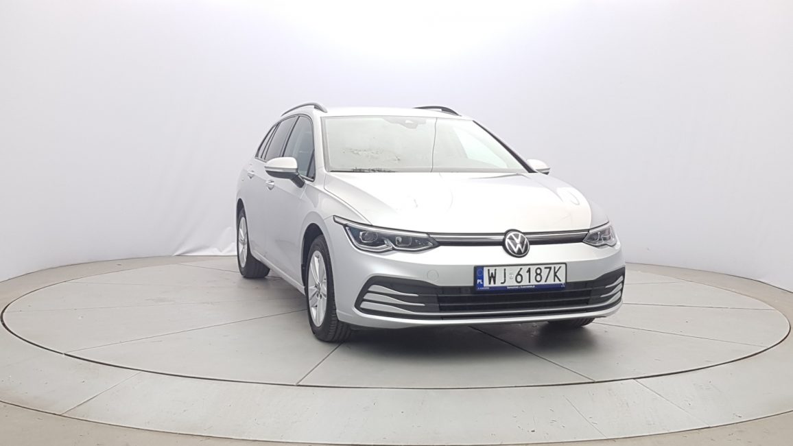 Volkswagen Golf VIII 2.0 TDI Life WJ6187K w zakupie za gotówkę