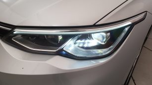 Volkswagen Golf VIII 2.0 TDI Life WJ6187K w zakupie za gotówkę