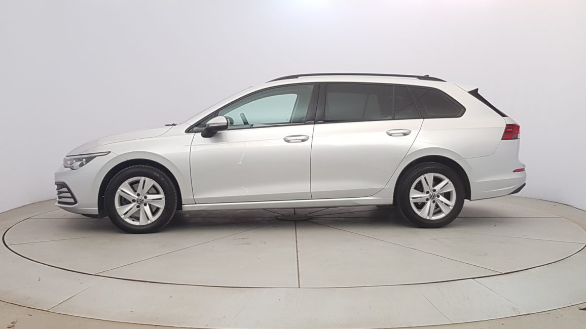 Volkswagen Golf VIII 2.0 TDI Life WJ6186K w abonamencie