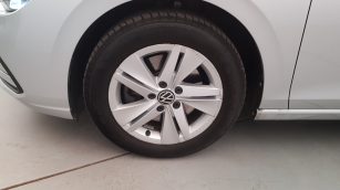 Volkswagen Golf VIII 2.0 TDI Life WJ6186K w abonamencie