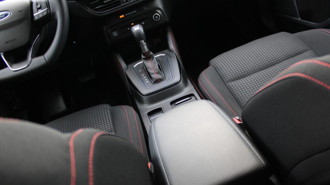 Ford Focus 1.0 EcoBoost mHEV ST-Line X aut GD1G992 w abonamencie
