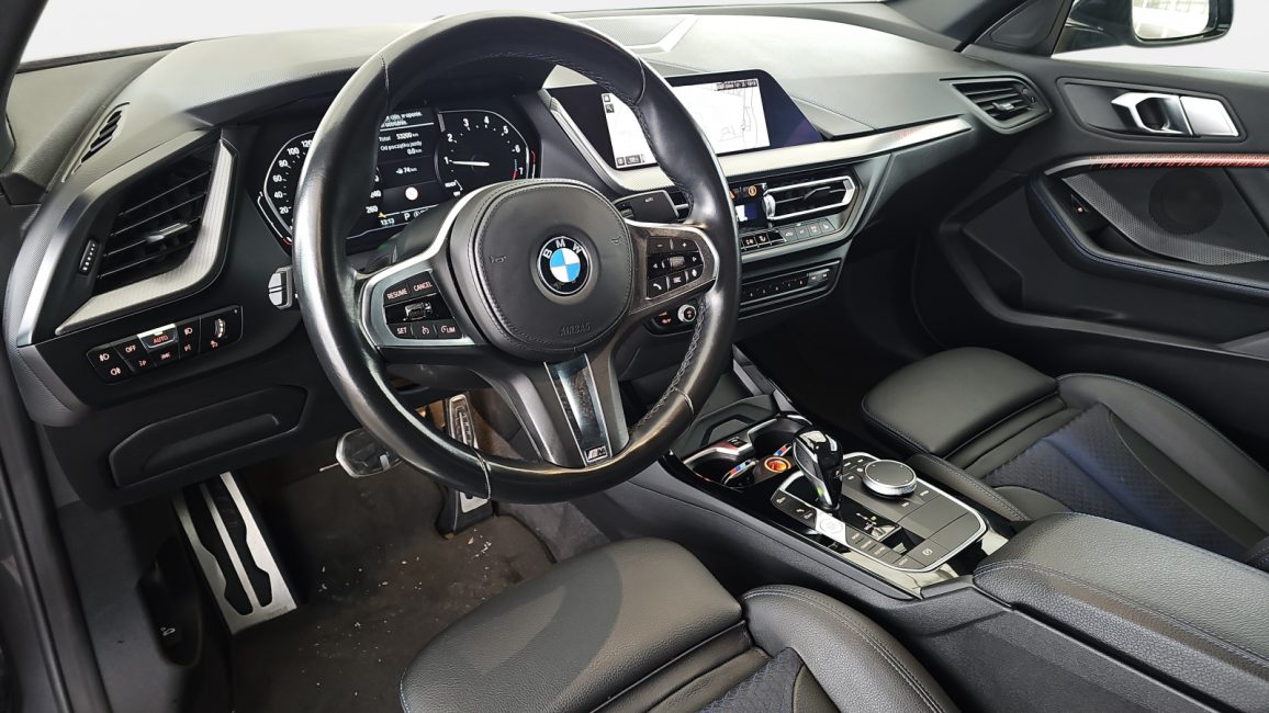 BMW 218i M Sport aut KK8007C w zakupie za gotówkę