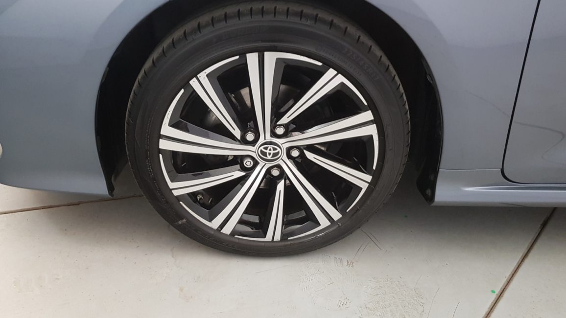 Toyota Corolla 1.5 Comfort WD1486R w abonamencie dla firm