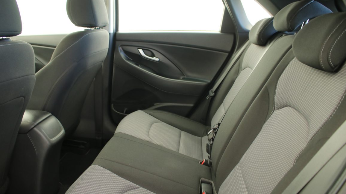 Hyundai i30 1.0 T-GDI Classic + DCT WD7657P w abonamencie