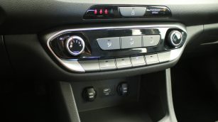 Hyundai i30 1.0 T-GDI Classic + DCT WD7657P w abonamencie